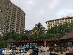 -三亚海韵度假酒店·渔人码头海鲜火锅BBQ自助餐厅·落日吧