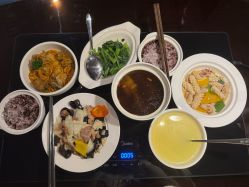 -臻康乃馨月子中心(凯宾斯基店)