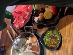 -呷哺呷哺 小火锅 (浦东新欧尚超市店)