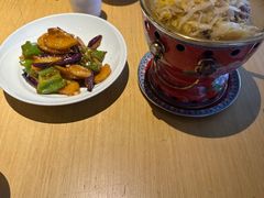 -关东小磨东北菜(上海长风大悦城店)