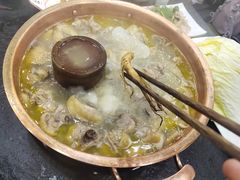 -朴小妹人参鸡汤火锅(长白山万达店)