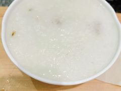 早点皮蛋瘦肉粥-甲乙饼·北京手工肉饼(西直门凯德茂店)