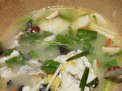 -七采菌园·野生菌石锅鱼(环城北路店)