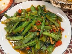-老三样·旧食新味(绿地店)