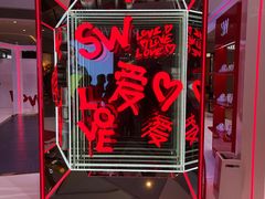 -STUART WEITZMAN(静安嘉里中心店)