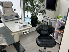 -三叶眼镜城(八佰伴店)