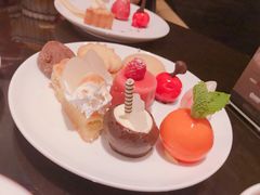 -上海大宁福朋喜来登酒店大堂吧(共和新路店)