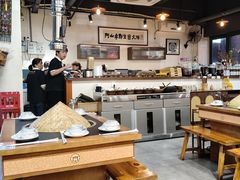 -阿山卓·野生菌火锅·纳西火塘烤肉