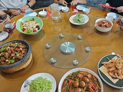 -大胡同天津菜·海肠捞饭·津门皮皮虾锅贴一绝(西姜井店)