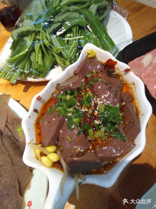 诱色鱼(加州牛庄店)-鸭血-菜-鸭血图片-厦门美食-大众点评网