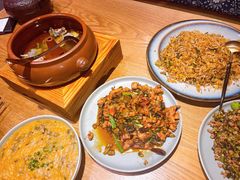-麦麦山云南菜(复地活力城店)