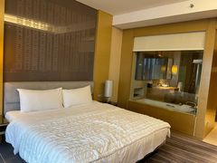 -青岛富力艾美酒店