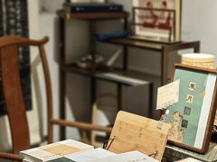 -邊城書店
