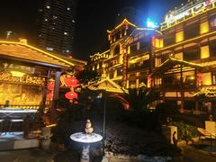 -小天鹅火锅·一线江景洪鼎旗舰店(洪崖洞店)