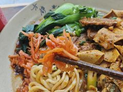 -方铲铲·成都板凳面(滨江银泰店)