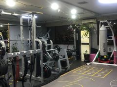 -迈劲健身专业私教(朝青汇店)