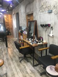 点击看大图 -A Hair Salon