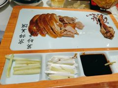-松沪名灶·豆浆鱼头·新上海菜(飞航吾悦广场店)