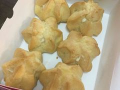 -天品味 一口吃榴莲泡芙