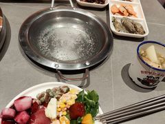 -黑金·寻焰自助百汇·烤肉·火锅(中街店)