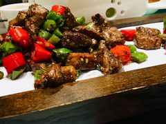 -皇城根·烤鸭·鱼头·家常菜(欧亚大观乐活城店)