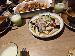 -耶里夏丽·新疆菜·28年喀什老馆(田林东路店)