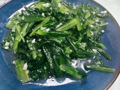 -崴海渔村(虹梅路店)