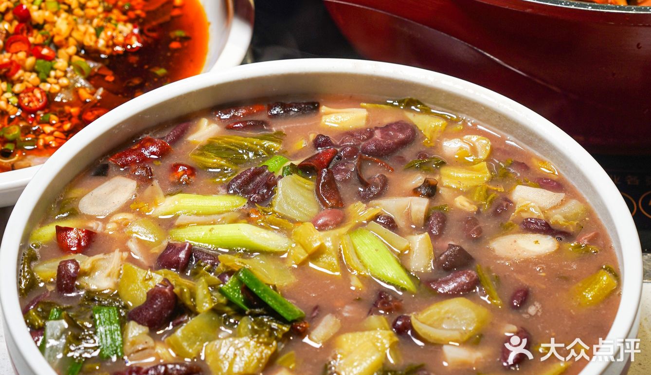 ins风环境🍀贵州风味创意菜混搭是个什么味？