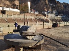 -梁家河村红色旅游区