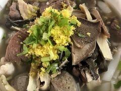 -潮镇老尾牛杂(环城西路店)