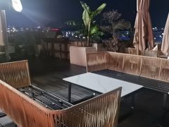 -悦吧·360°全景天台酒吧(象山店)