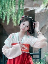 -汉仪华裳汉服馆(打浦桥店)