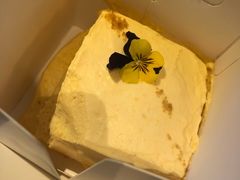 咸蛋黄流沙蛋糕-十五食吾 La Pâtisserie (海甸岛店)