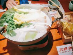 涮涮牛肉锅-仓桥家·焗寿司·锅物(光谷步行街店)