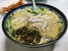 -明呈黄鱼面馆(斜土路店)