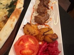 -Efes Turkish & Mediterranean Cuisine 艾菲斯餐厅(陆家嘴店)