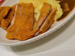 炸猪排咖喱蛋包饭-噹噹呀咪咖喱屋(南京东路店)