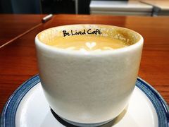 -Be Lived Cafe比例咖啡(摩天轮店)