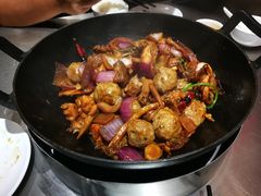 -胡须佬鸡煲四季火锅店(石厦西村直营店)
