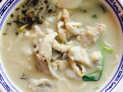 -明呈黄鱼面馆(斜土路店)