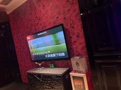 -歌友汇KTV(悦荟广场店)