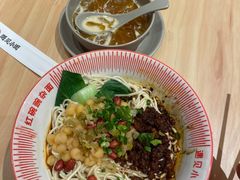 -遇见小面(东方宝泰店)