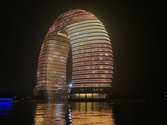 -湖州太湖旅游度假区-月亮广场