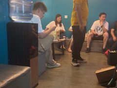 -荒岛实景沉浸密室(江汉路1店)