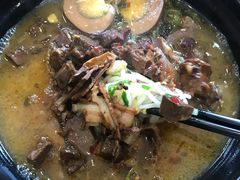 -花溪巷牛肉粉(泉城路店)
