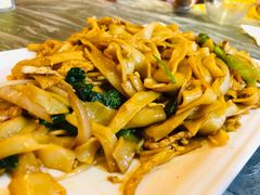 -覃记海鲜美食餐厅