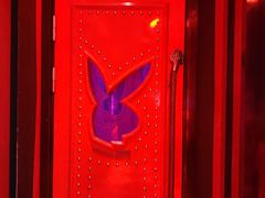 -UK派对KTV(日月广场店)