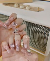 -IDO美甲美睫