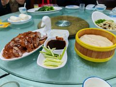 -六和聚传统烤鸭.天津菜(和平店)