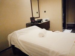 -禾颜社·精致美容